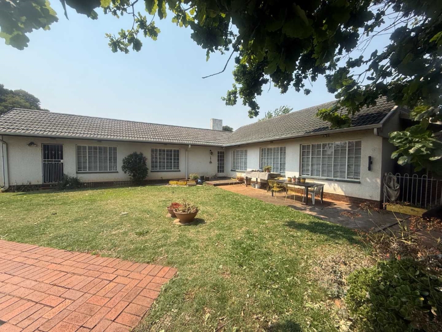3 Bedroom Property for Sale in Rondebult Gauteng
