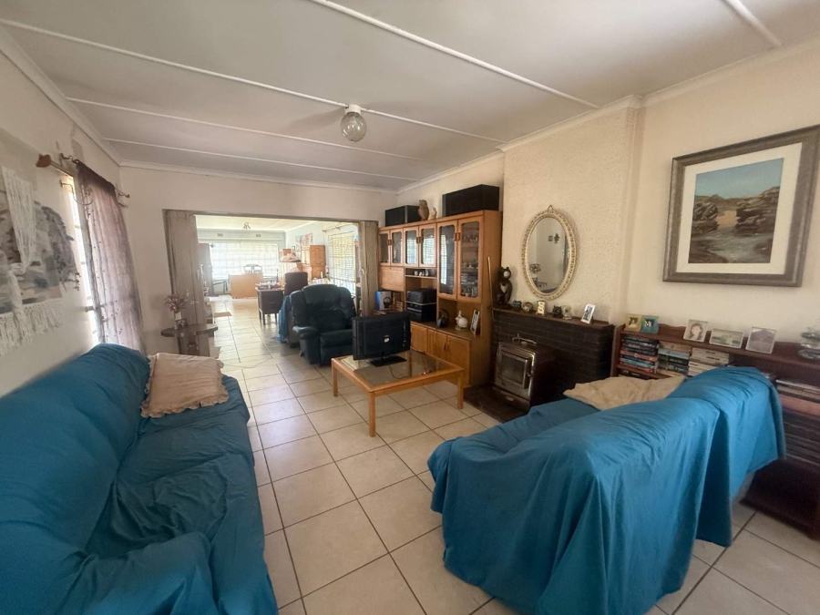 3 Bedroom Property for Sale in Rondebult Gauteng