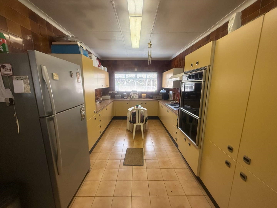 3 Bedroom Property for Sale in Rondebult Gauteng