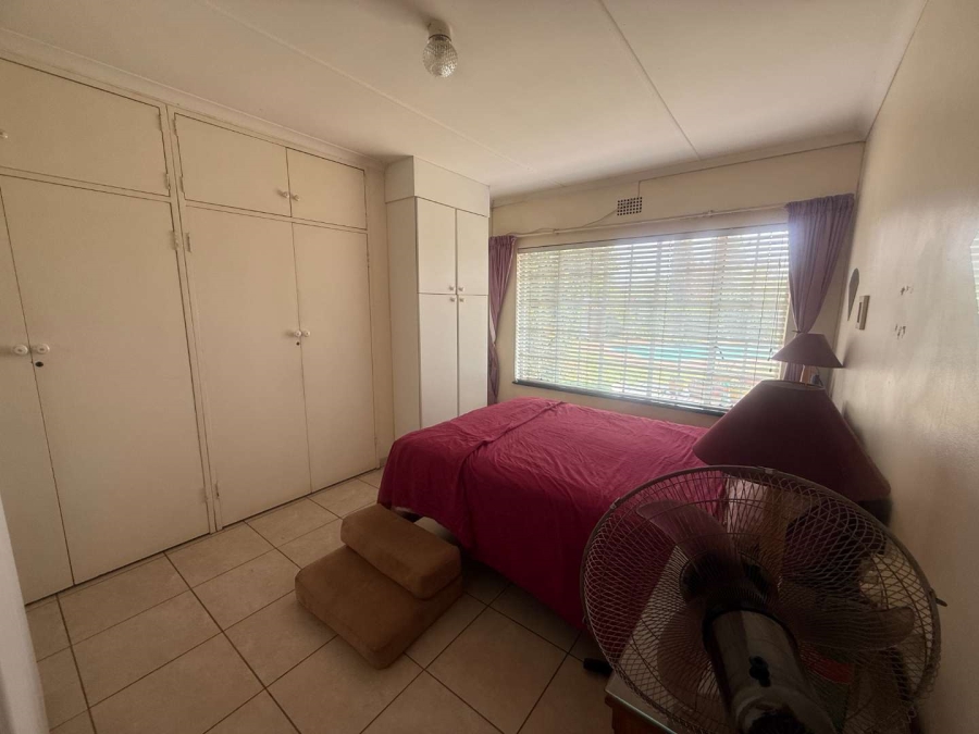 3 Bedroom Property for Sale in Rondebult Gauteng