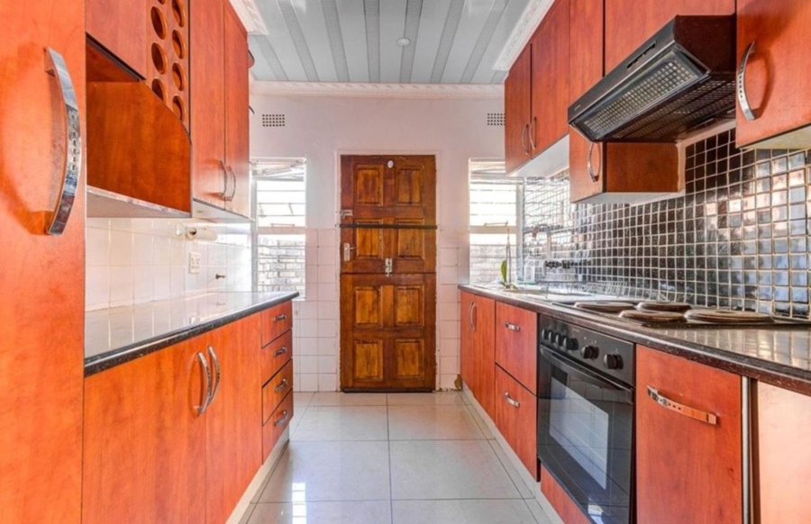 3 Bedroom Property for Sale in Birchleigh North Gauteng