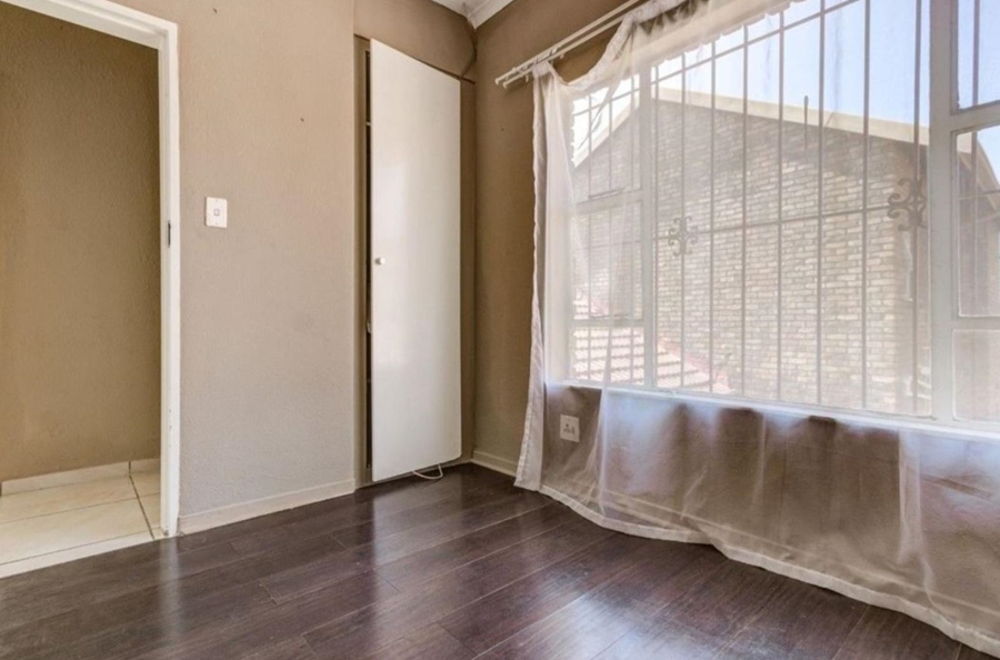 3 Bedroom Property for Sale in Birchleigh North Gauteng