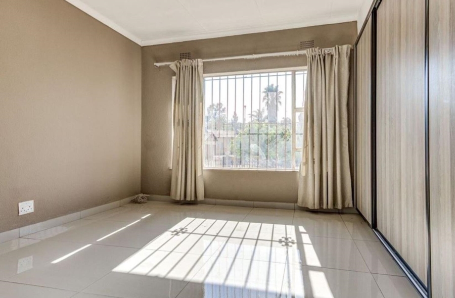 3 Bedroom Property for Sale in Birchleigh North Gauteng