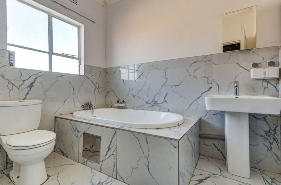 3 Bedroom Property for Sale in Birchleigh North Gauteng