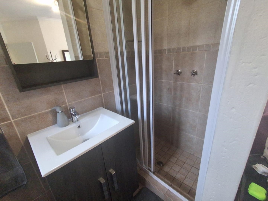4 Bedroom Property for Sale in Amberfield Gauteng