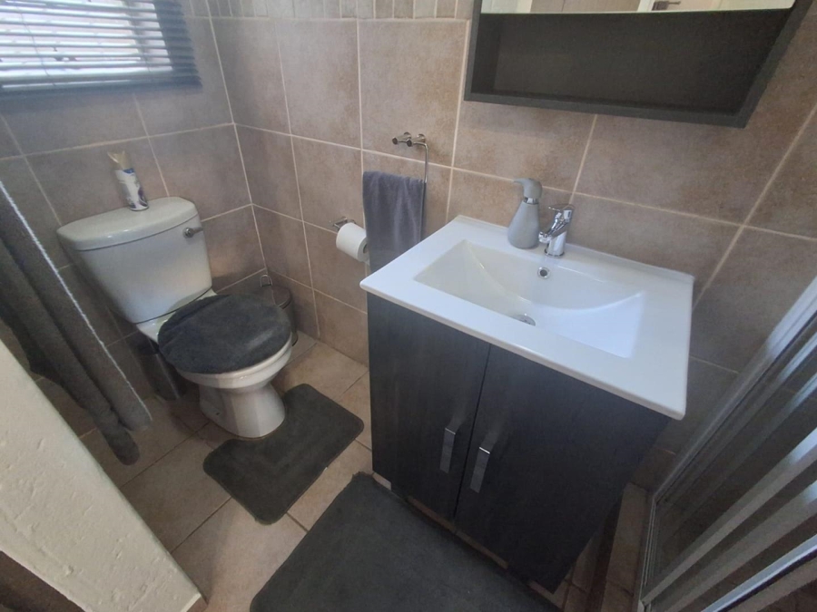 4 Bedroom Property for Sale in Amberfield Gauteng