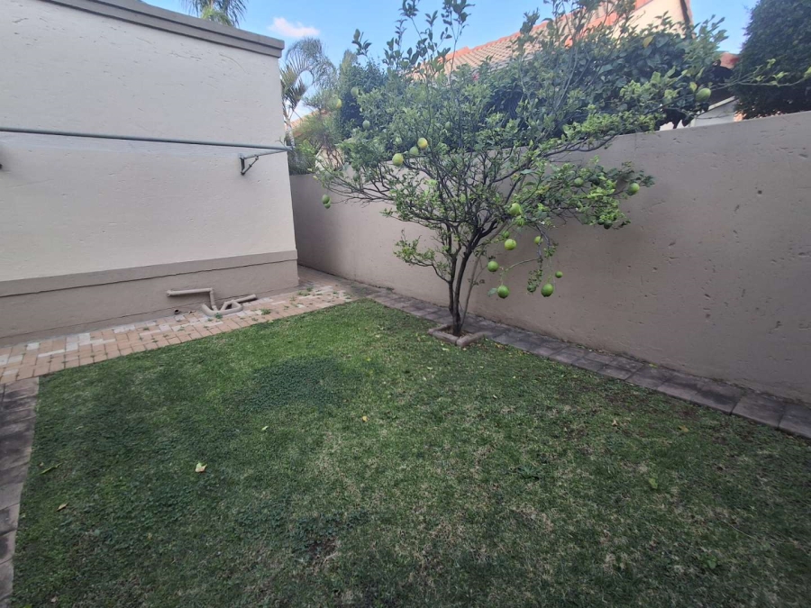 4 Bedroom Property for Sale in Amberfield Gauteng