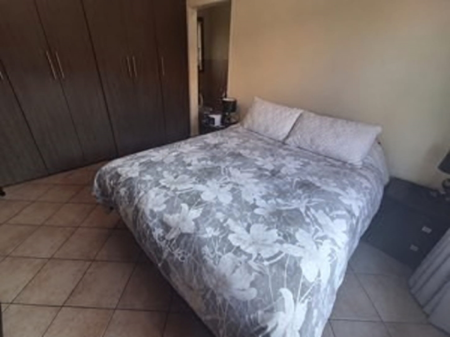 4 Bedroom Property for Sale in Amberfield Gauteng