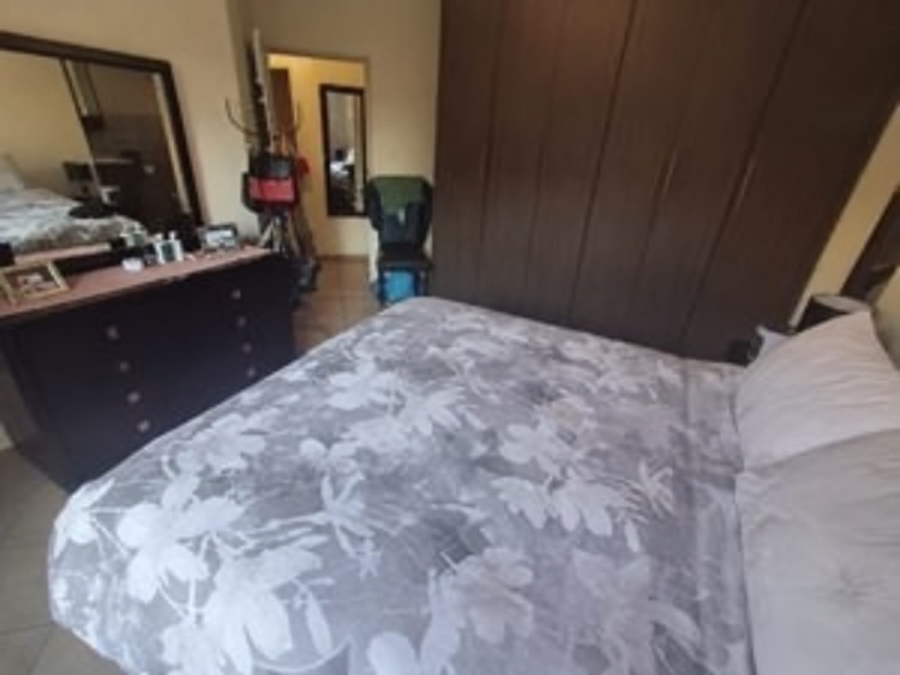 4 Bedroom Property for Sale in Amberfield Gauteng