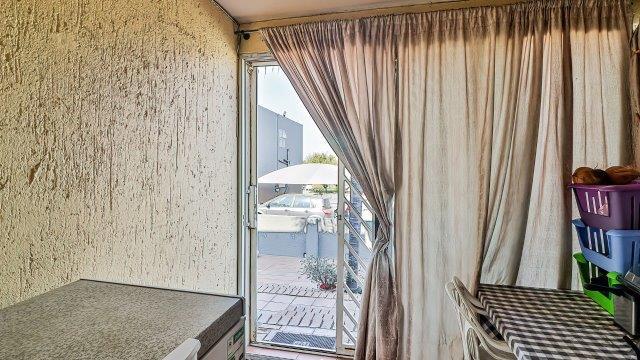 3 Bedroom Property for Sale in Mulbarton Gauteng