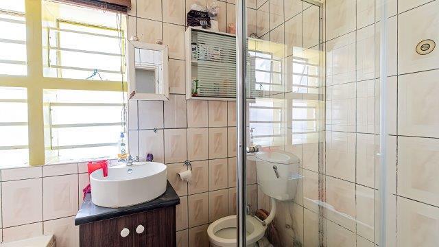 3 Bedroom Property for Sale in Mulbarton Gauteng