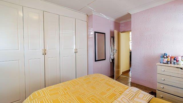 3 Bedroom Property for Sale in Mulbarton Gauteng