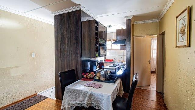 3 Bedroom Property for Sale in Mulbarton Gauteng