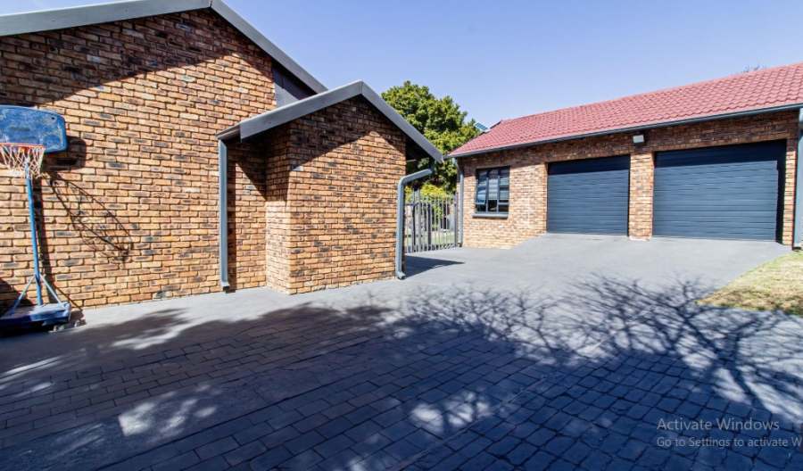 3 Bedroom Property for Sale in Elandspark Gauteng