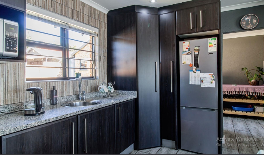 3 Bedroom Property for Sale in Elandspark Gauteng