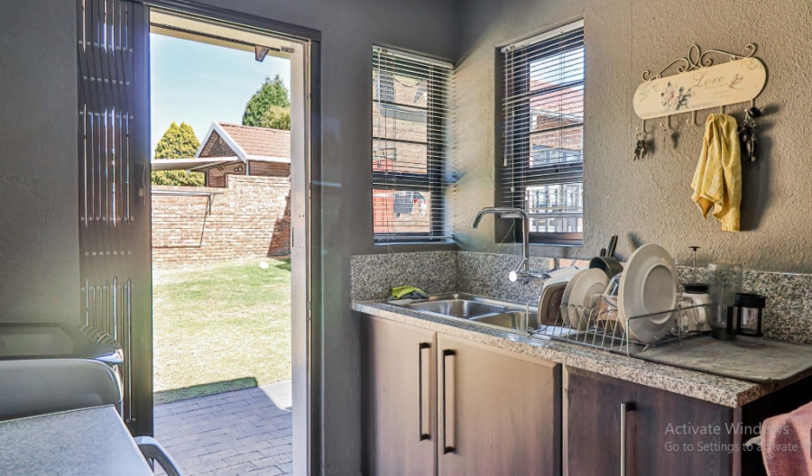 3 Bedroom Property for Sale in Elandspark Gauteng