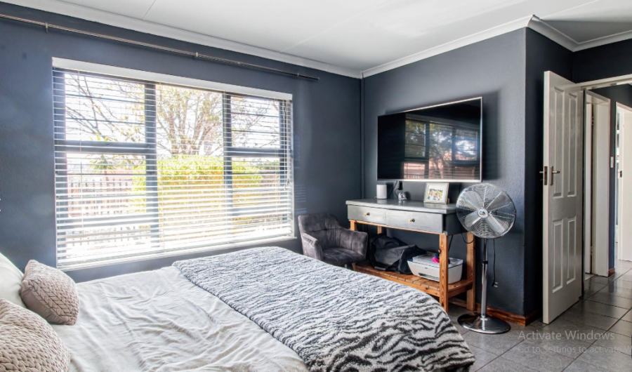 3 Bedroom Property for Sale in Elandspark Gauteng