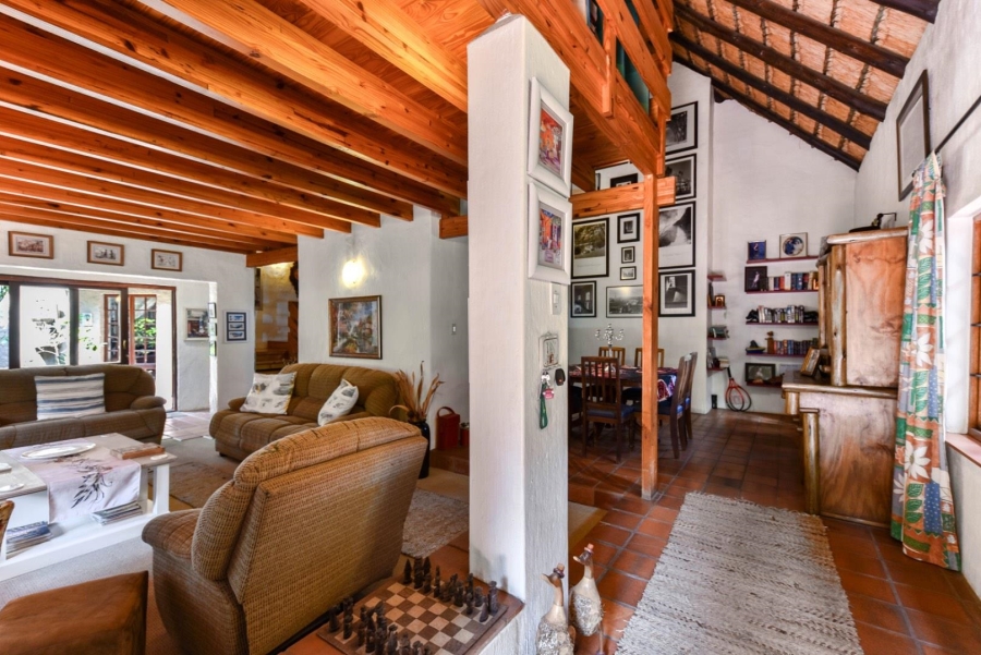 4 Bedroom Property for Sale in Faerie Glen Gauteng