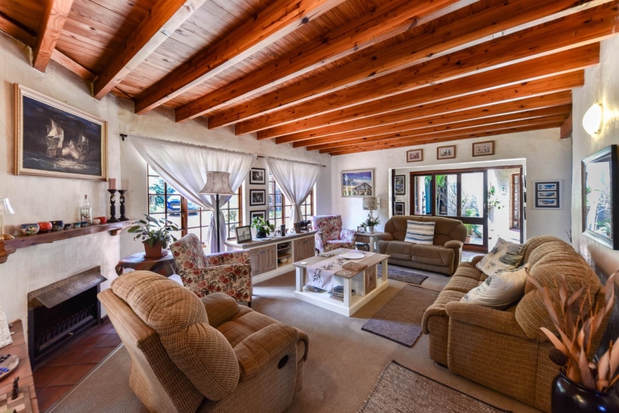 4 Bedroom Property for Sale in Faerie Glen Gauteng