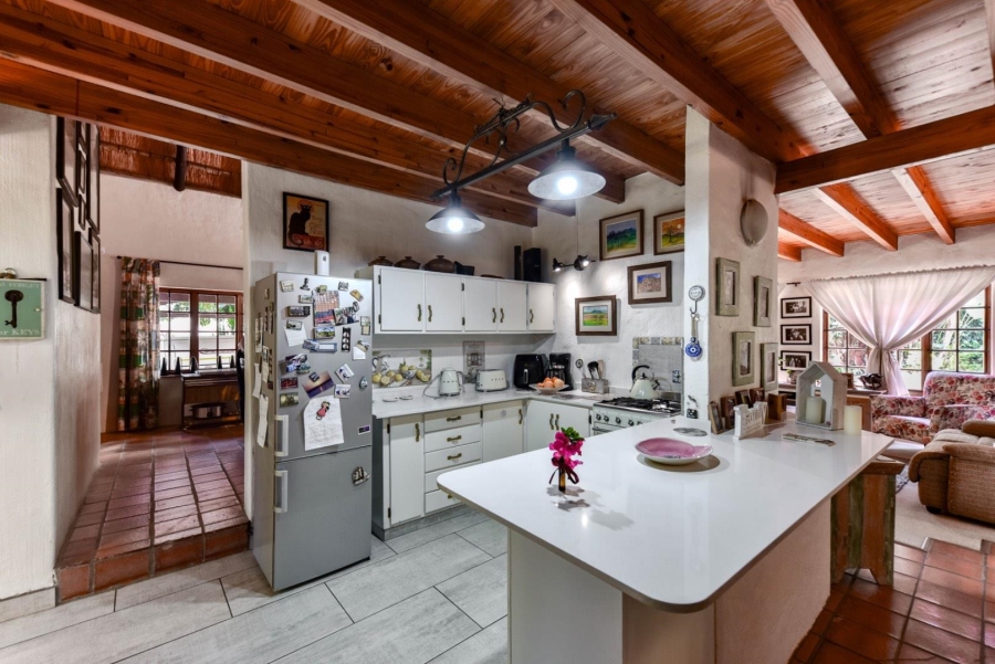 4 Bedroom Property for Sale in Faerie Glen Gauteng