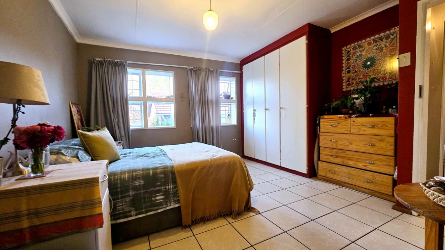 3 Bedroom Property for Sale in Faerie Glen Gauteng