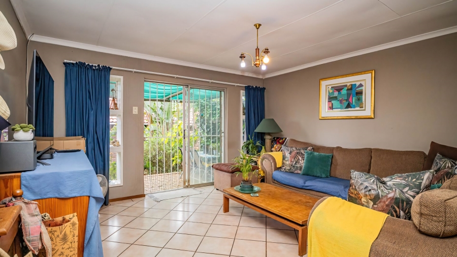 3 Bedroom Property for Sale in Faerie Glen Gauteng