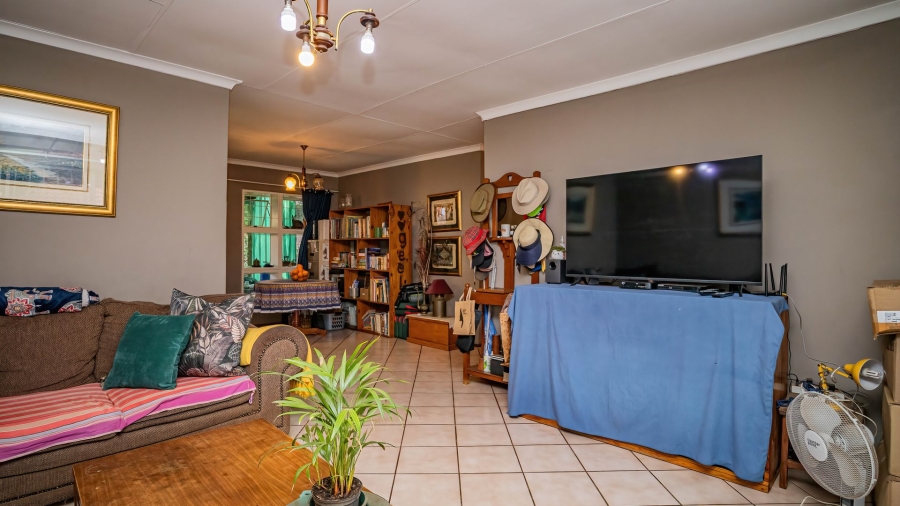 3 Bedroom Property for Sale in Faerie Glen Gauteng