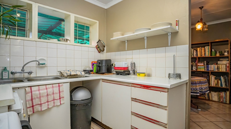 3 Bedroom Property for Sale in Faerie Glen Gauteng