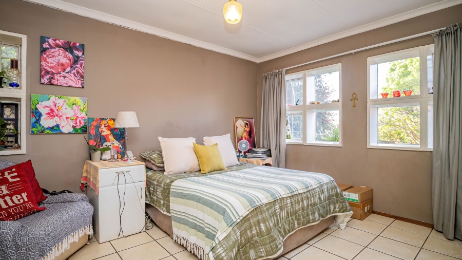 3 Bedroom Property for Sale in Faerie Glen Gauteng