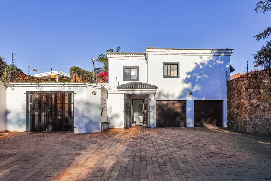 3 Bedroom Property for Sale in Waterkloof Gauteng