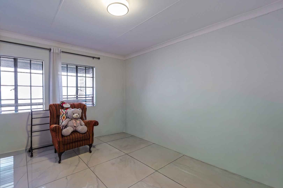 3 Bedroom Property for Sale in Waterkloof Gauteng