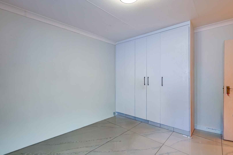 3 Bedroom Property for Sale in Waterkloof Gauteng