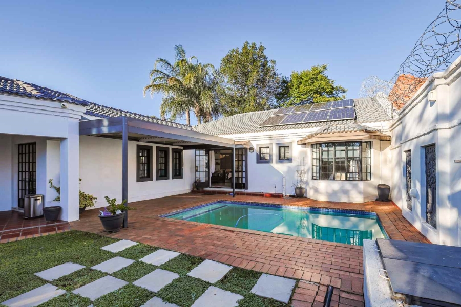 3 Bedroom Property for Sale in Waterkloof Gauteng
