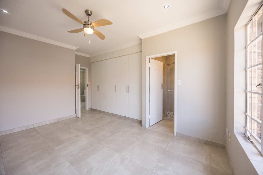 To Let 2 Bedroom Property for Rent in Silver Lakes Gauteng