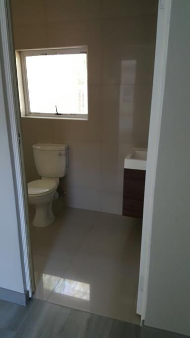To Let 4 Bedroom Property for Rent in Gallo Manor Gauteng