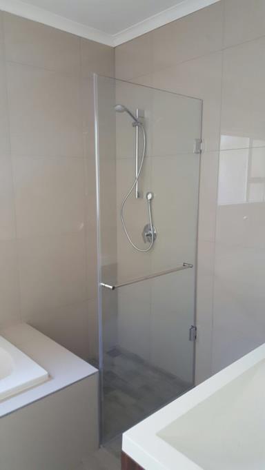 To Let 4 Bedroom Property for Rent in Gallo Manor Gauteng