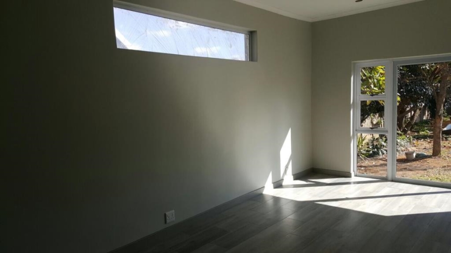 To Let 4 Bedroom Property for Rent in Gallo Manor Gauteng