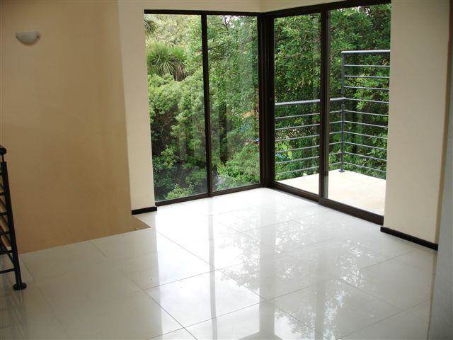 To Let 2 Bedroom Property for Rent in Melrose North Gauteng