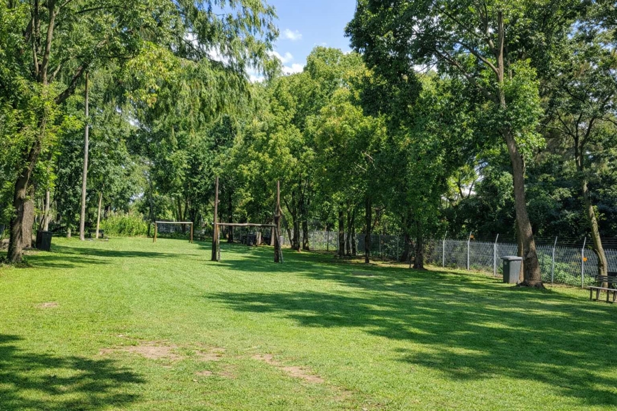 1 Bedroom Property for Sale in Highlands Gauteng