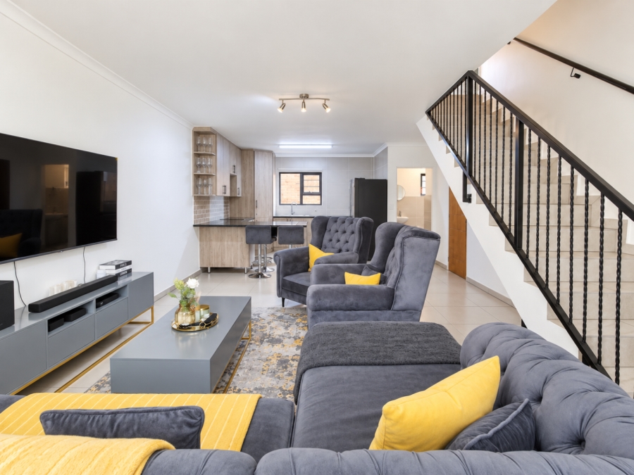 3 Bedroom Property for Sale in Ruimsig Gauteng