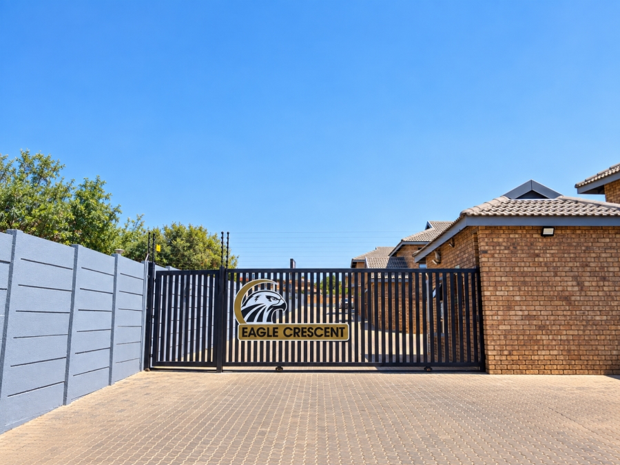 3 Bedroom Property for Sale in Ruimsig Gauteng