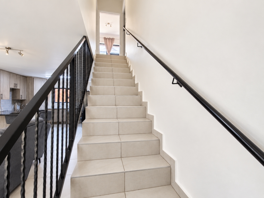 3 Bedroom Property for Sale in Ruimsig Gauteng