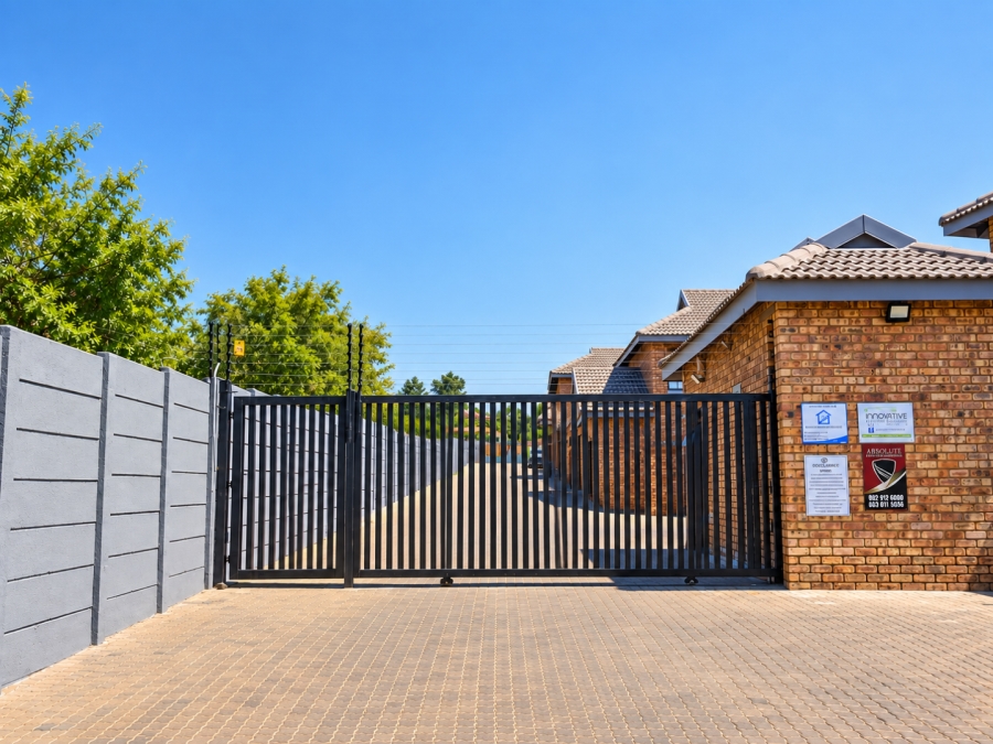 3 Bedroom Property for Sale in Ruimsig Gauteng