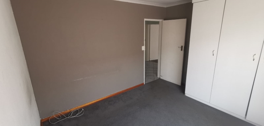 3 Bedroom Property for Sale in New Redruth Gauteng