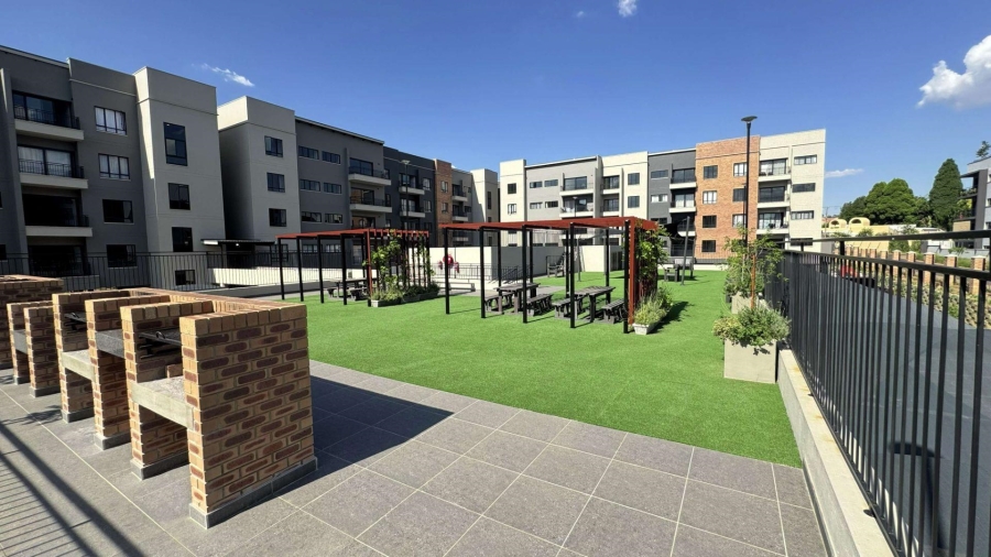 2 Bedroom Property for Sale in Waterkloof Gauteng