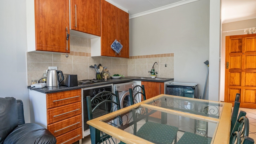 2 Bedroom Property for Sale in Equestria Gauteng