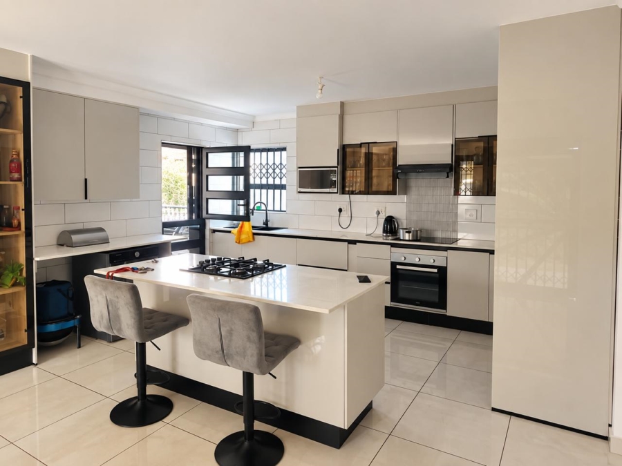 4 Bedroom Property for Sale in Soshanguve WW Gauteng