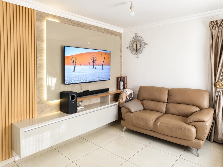 4 Bedroom Property for Sale in Soshanguve WW Gauteng