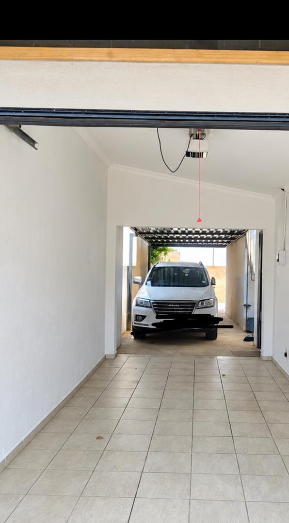 4 Bedroom Property for Sale in Soshanguve WW Gauteng