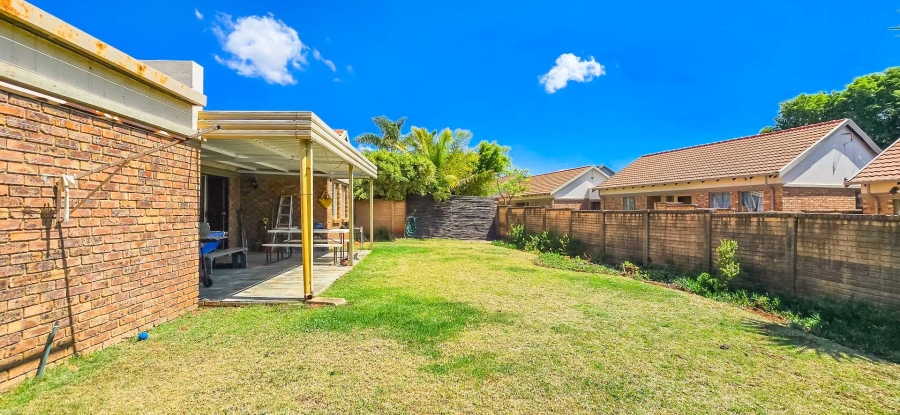 2 Bedroom Property for Sale in Equestria Gauteng